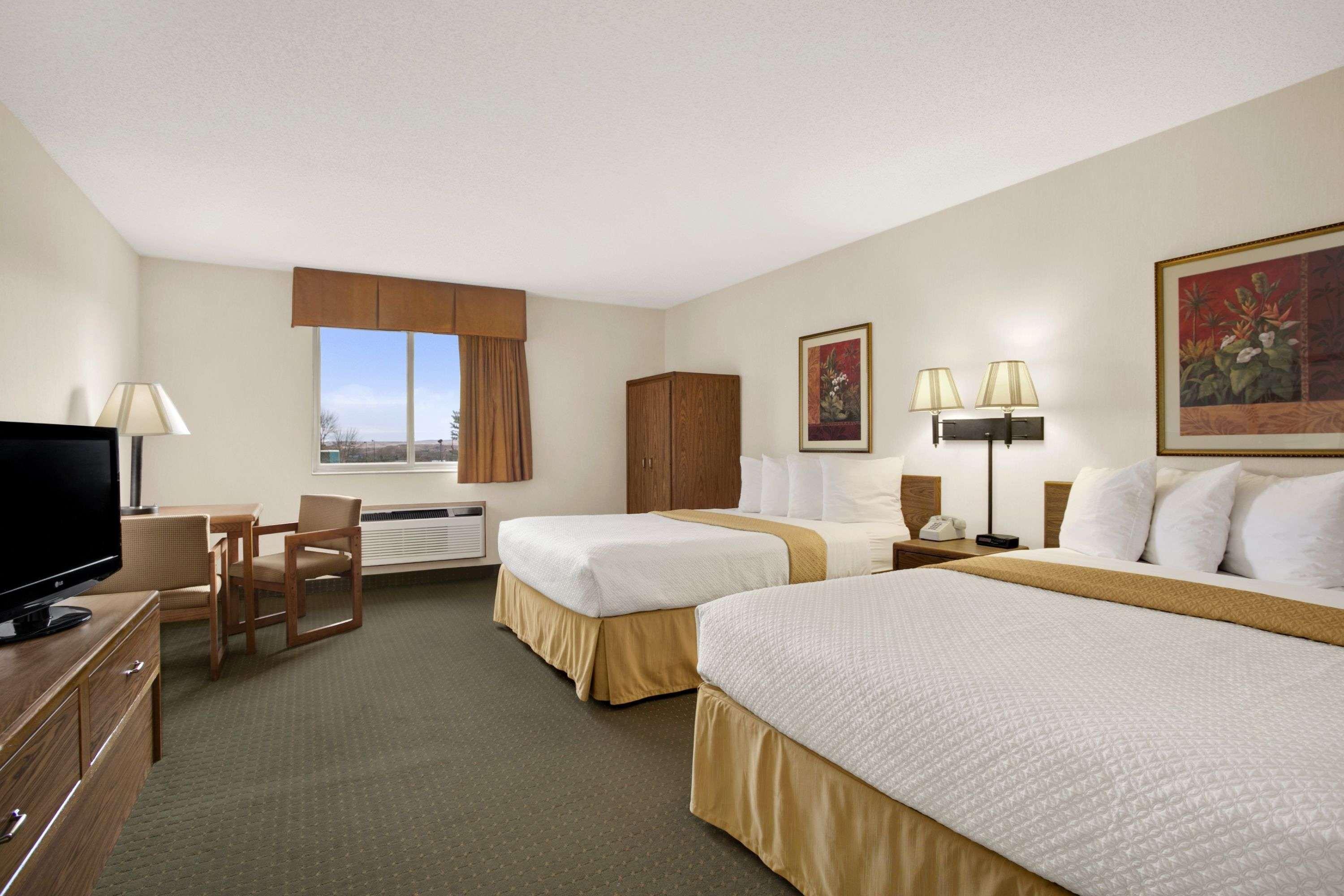 Days Inn By Wyndham רפיד סיטי מראה חיצוני תמונה